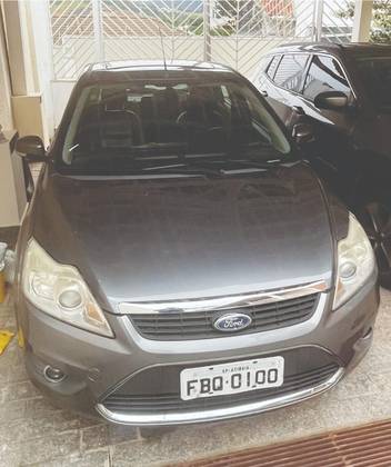 FORD FOCUS 2.0 TITANIUM HATCH 16V FLEX 4P AUTOMÁTICO